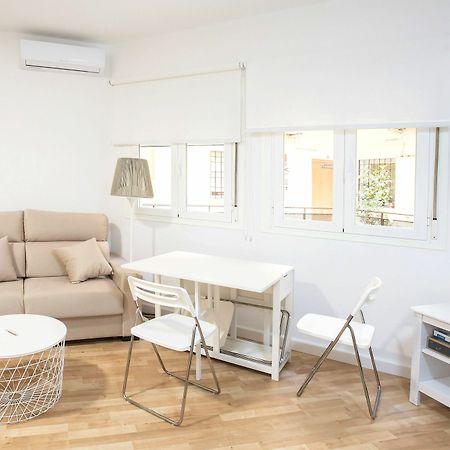 Suncity Studio Pena Málaga Exteriör bild